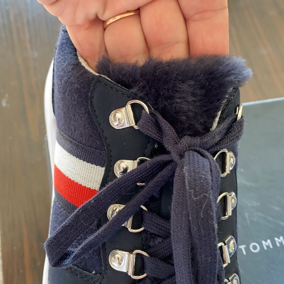 Snickers Tommy Hilfiger - Picture 9 of 11